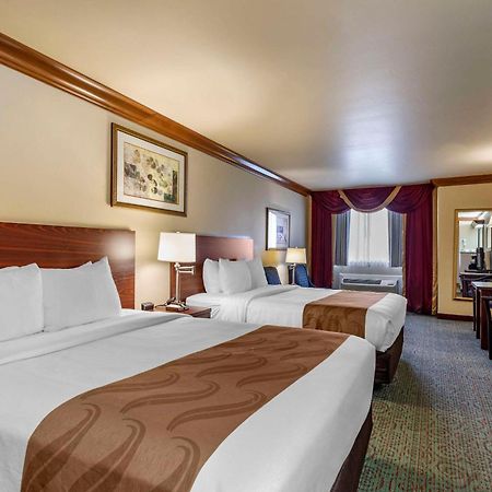 Quality Inn & Suites Denver Airport - Gateway Park Aurora Luaran gambar