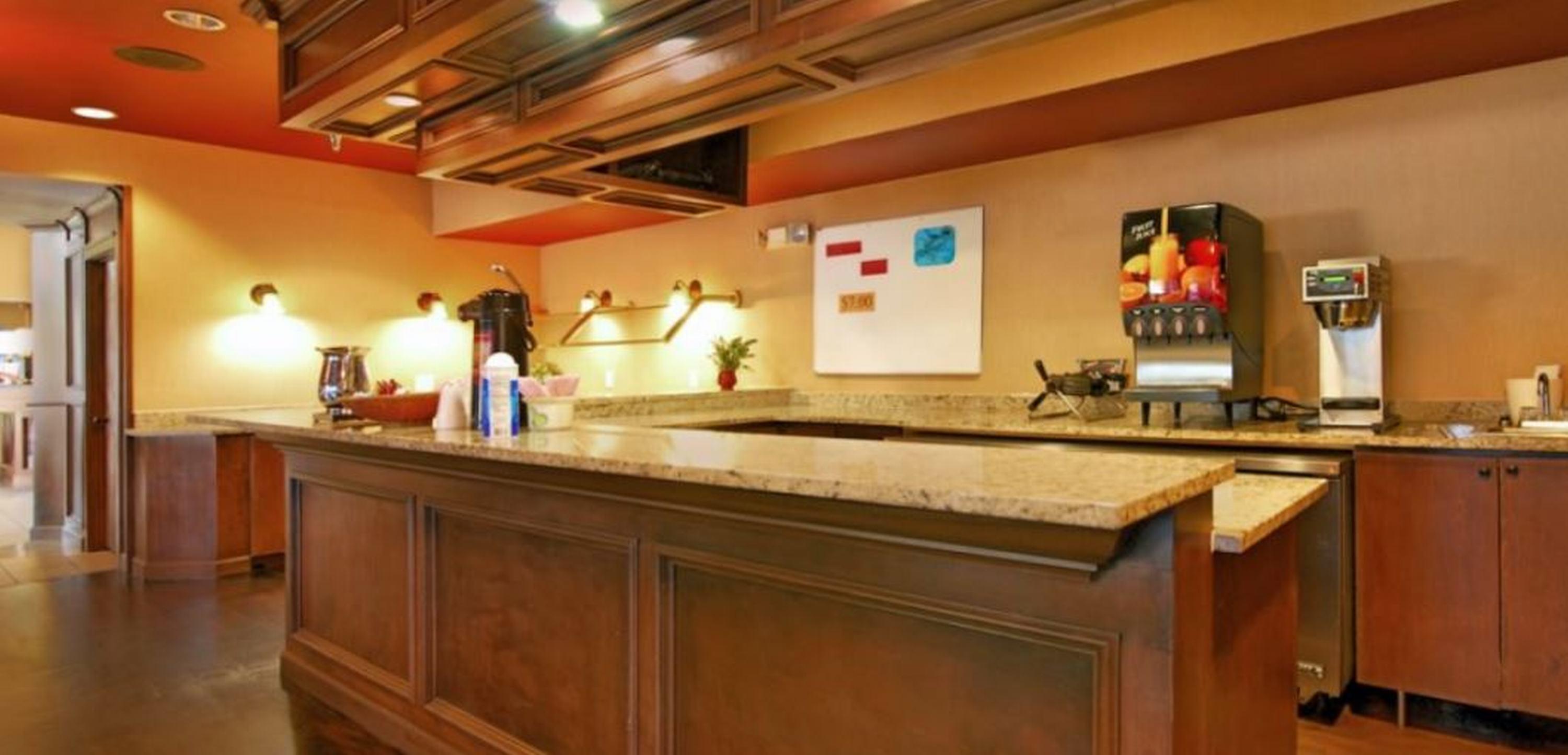 Quality Inn & Suites Denver Airport - Gateway Park Aurora Luaran gambar