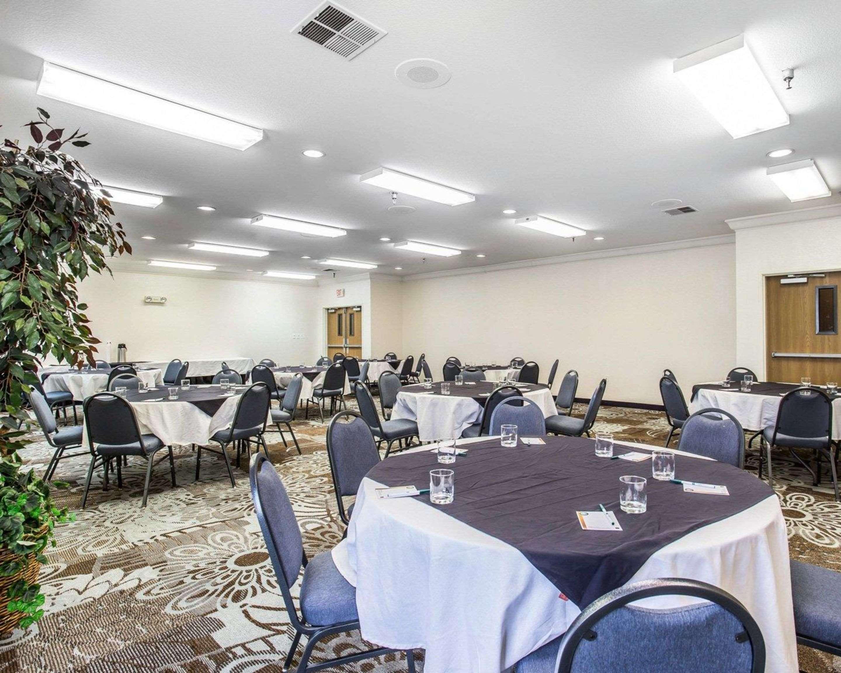 Quality Inn & Suites Denver Airport - Gateway Park Aurora Luaran gambar