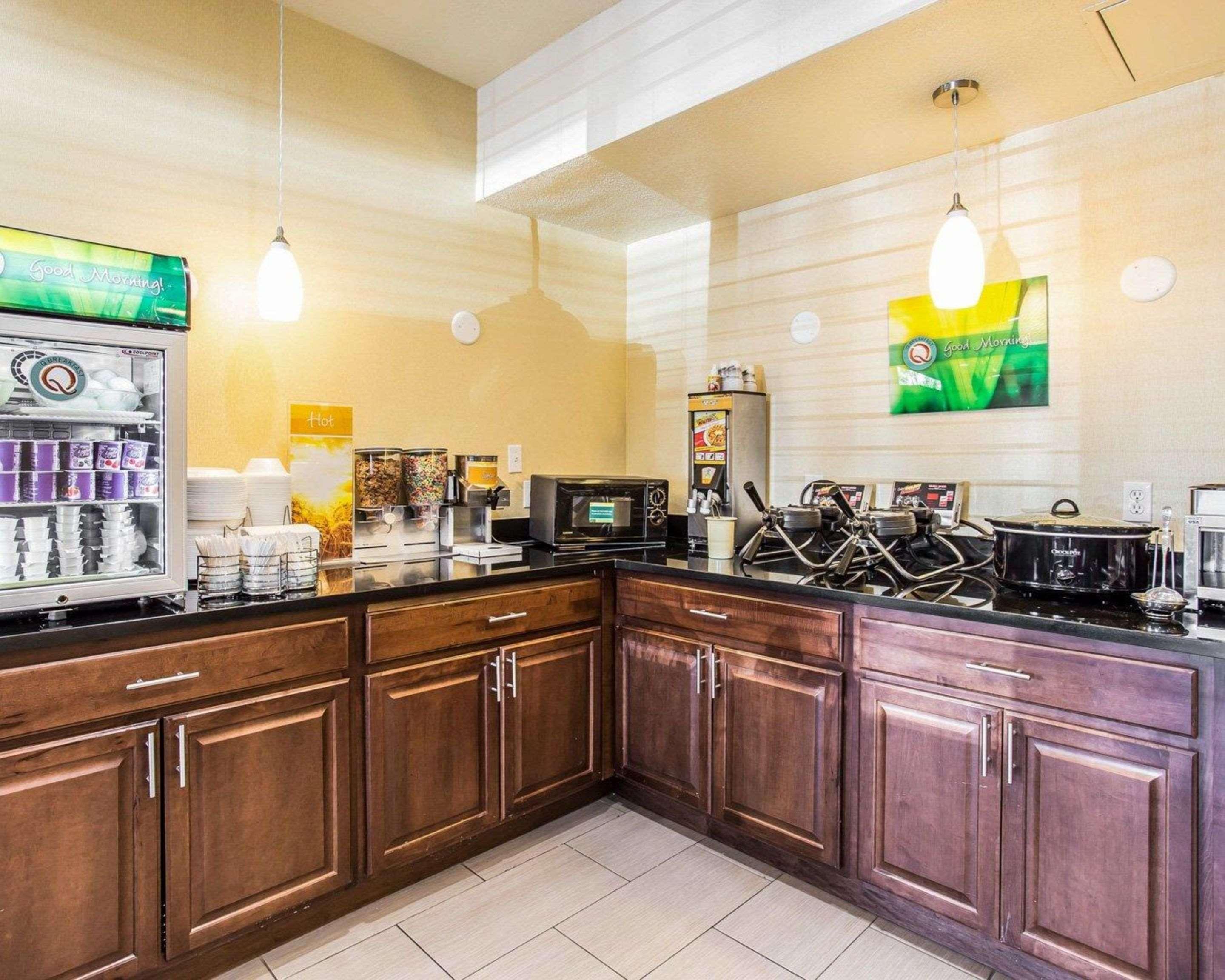Quality Inn & Suites Denver Airport - Gateway Park Aurora Luaran gambar