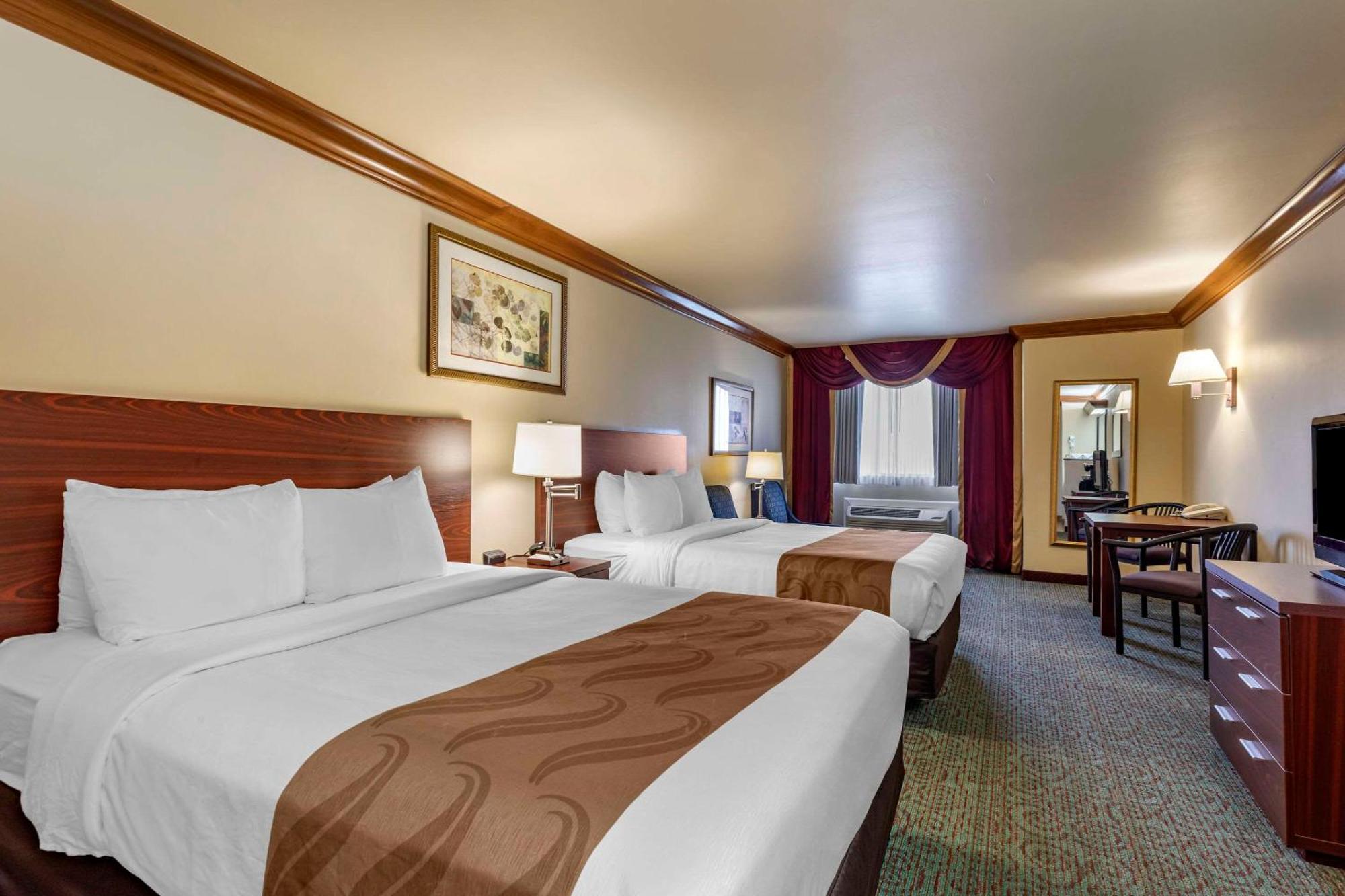 Quality Inn & Suites Denver Airport - Gateway Park Aurora Luaran gambar