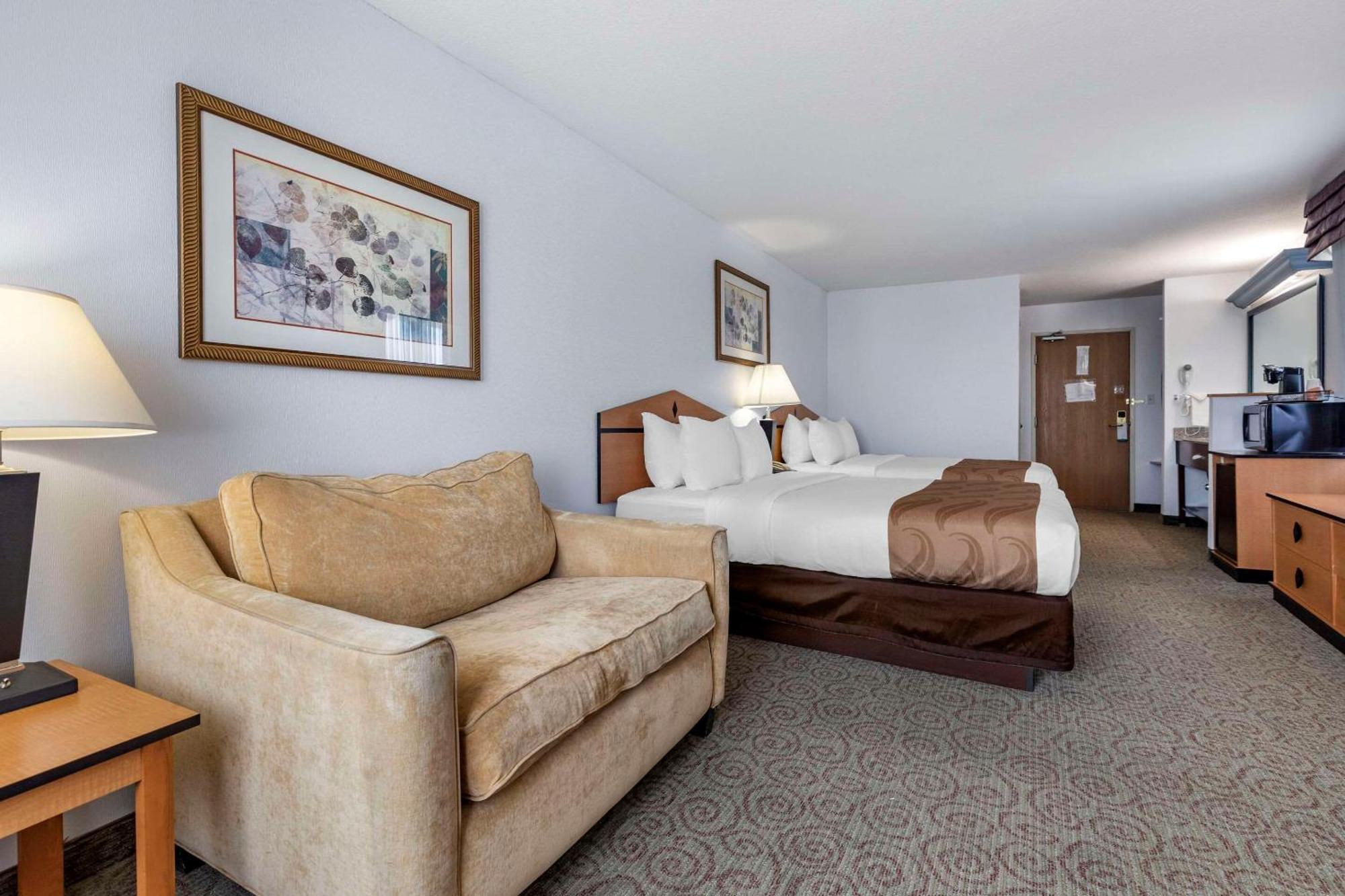 Quality Inn & Suites Denver Airport - Gateway Park Aurora Luaran gambar